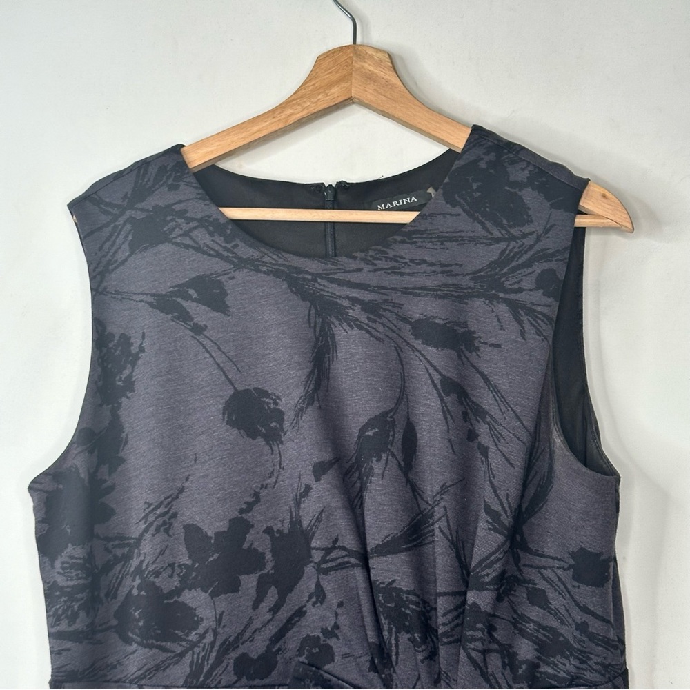 Marina Womans Size 14 Gray Black Floral Printed Dress Sleeveless Rusched Bow - Picture 4 of 9